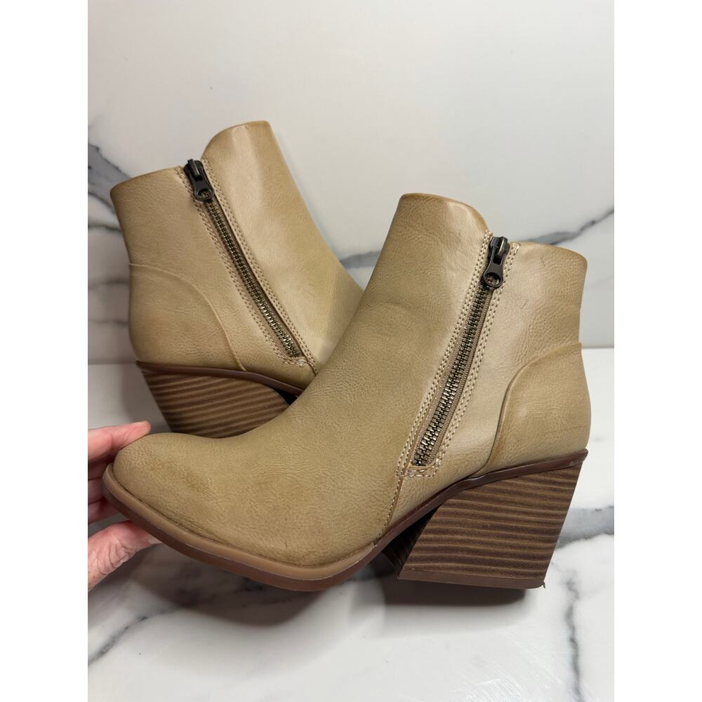 Korks Women's Beige Vegan Leather Wedge Heel Khele Boots Sz 7.5 Boho Festival - Picture 6 of 7